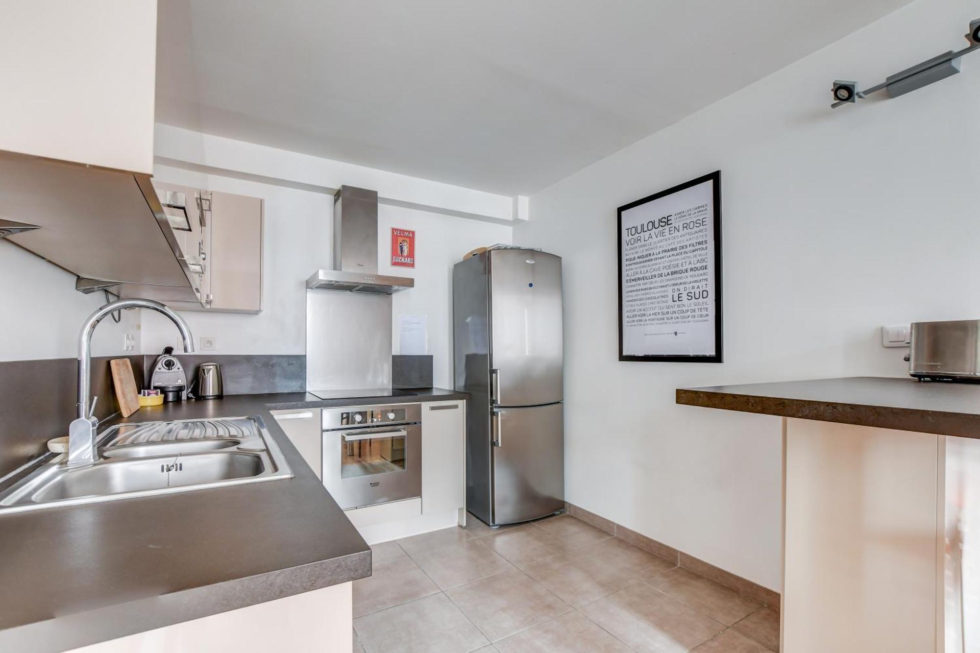 Duplex - Pont-neuf, Dome De La Grave, 2 Bdrs 85m2, Ac, Free Private Car Park - T3 85m2 Avec Clim, Parking Prive Gratuit Toulouse