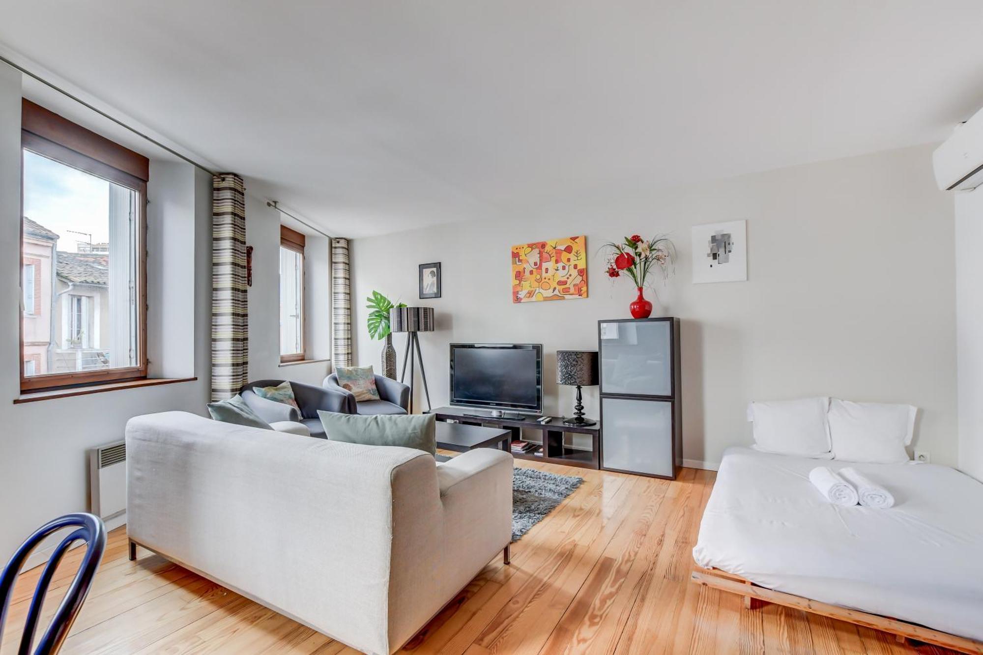 Duplex - Pont-neuf, Dome De La Grave, 2 Bdrs 85m2, Ac, Free Private Car Park - T3 85m2 Avec Clim, Parking Prive Gratuit Apartamento